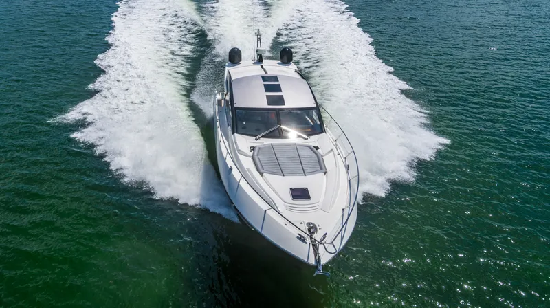 Slide: The Image of Sunseeker Predator 2019 - 12