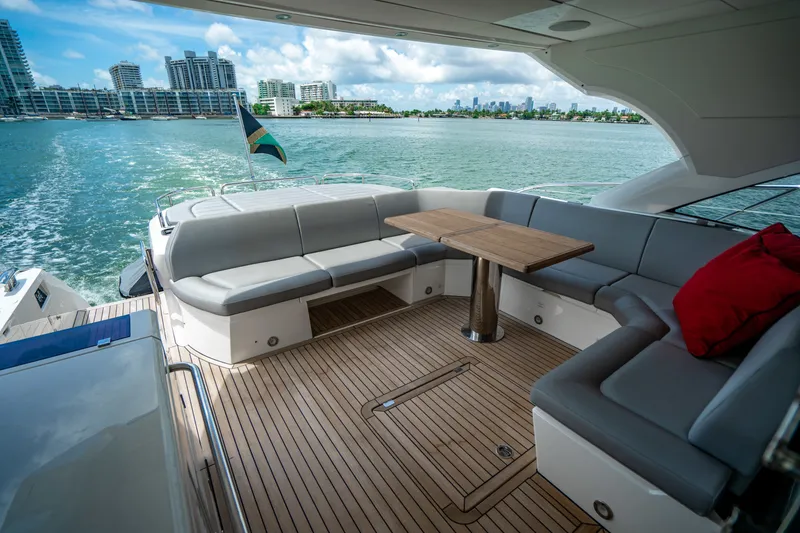Slide: The Image of Sunseeker Predator 2019 - 18