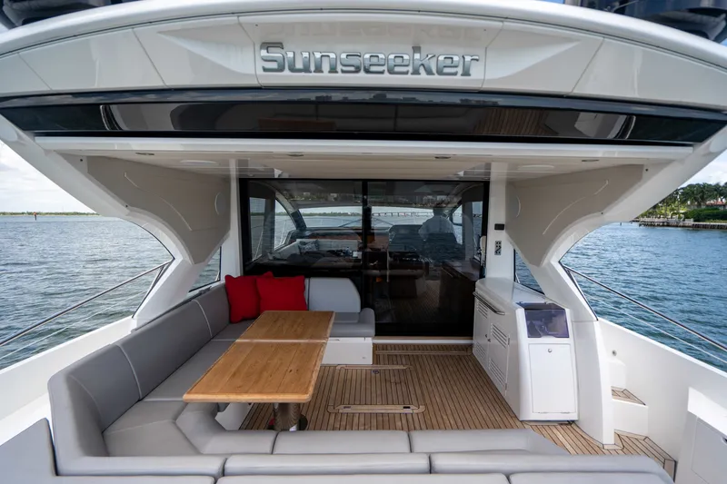Slide: The Image of Sunseeker Predator 2019 - 28