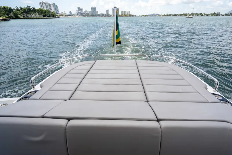 Slide: The Image of Sunseeker Predator 2019 - 33
