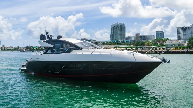 Slide: The Image of Sunseeker Predator 2019 - 4