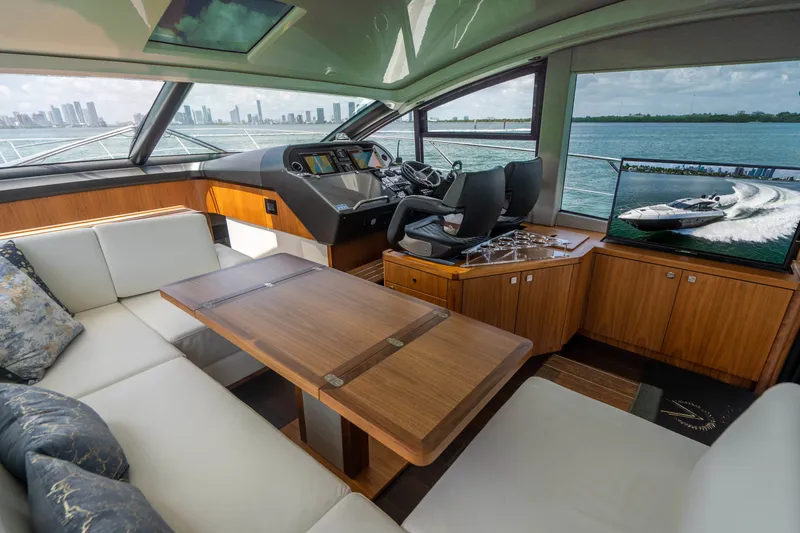Slide: The Image of Sunseeker Predator 2019 - 43