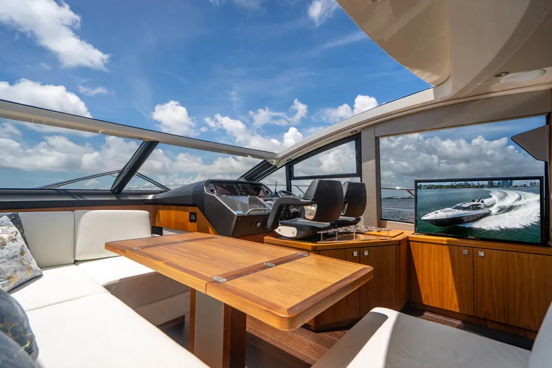 Slide: The Image of Sunseeker Predator 2019 - 55