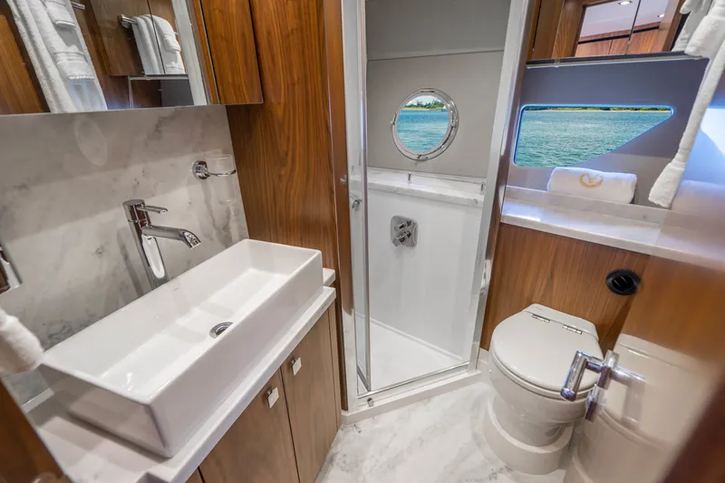 Slide: The Image of Sunseeker Predator 2019 - 74