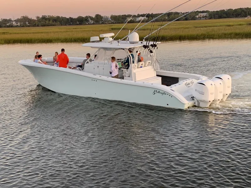 Slide: The Image of Yellowfin 42 2013 - 3