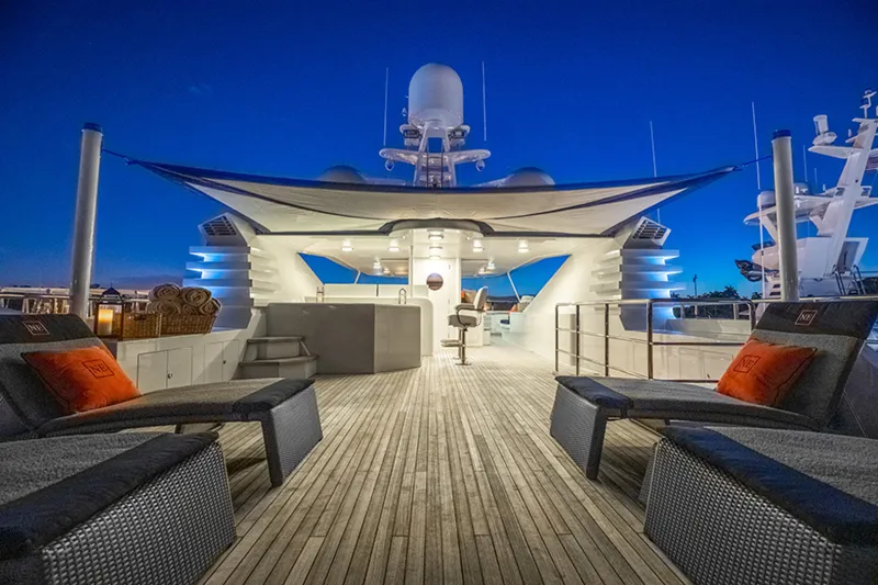 Slide: The Image of Feadship 1992 - 30