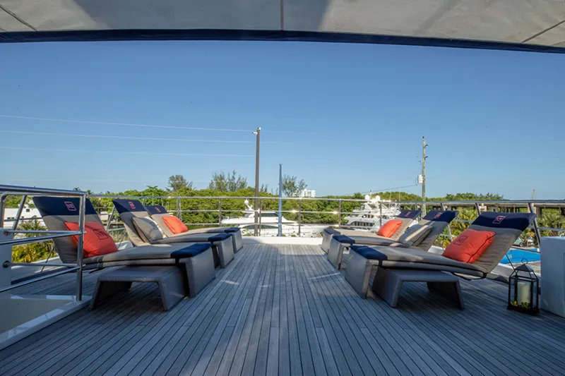 Slide: The Image of Feadship 1992 - 32
