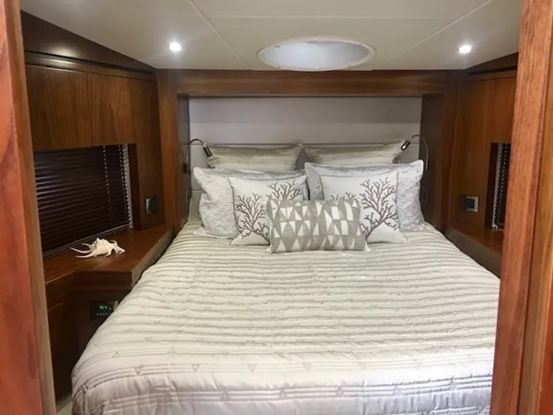 Slide: The Image of Sunseeker Manhattan 55 2015 - 30