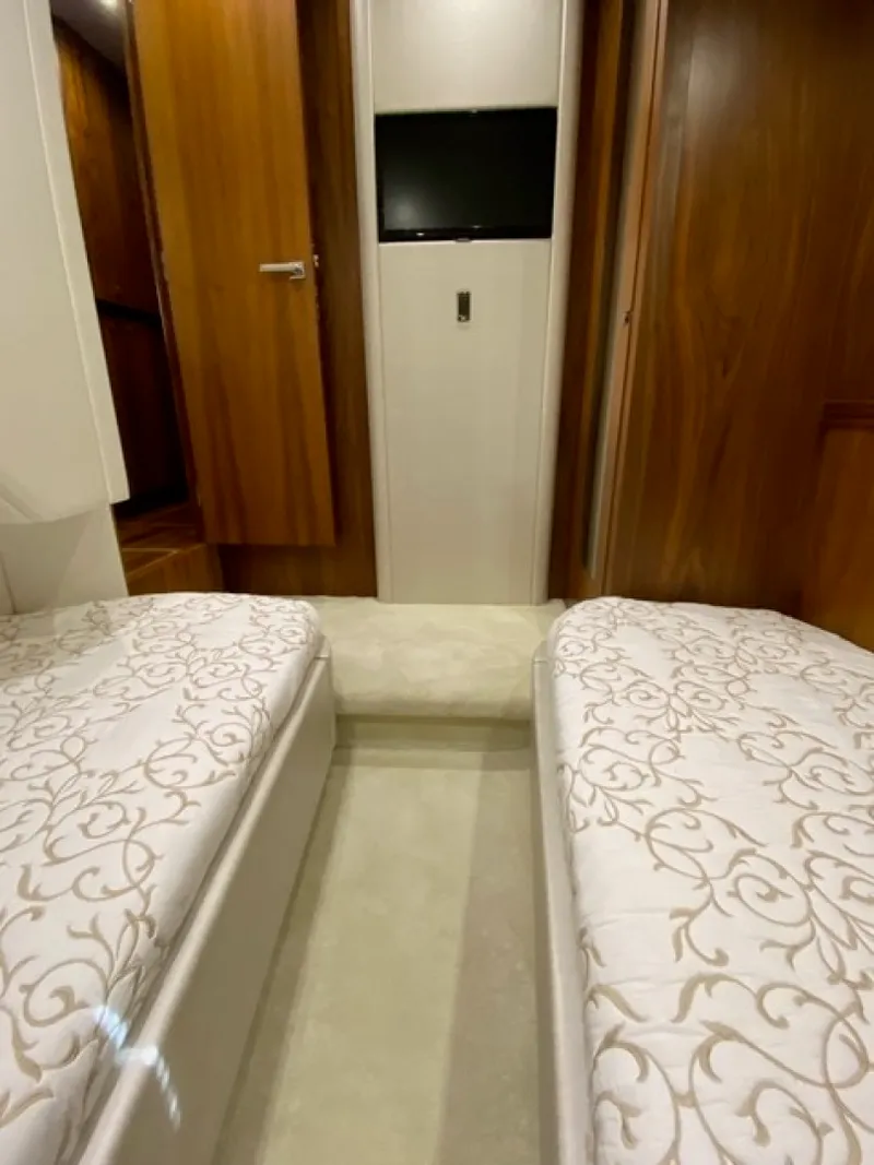 Slide: The Image of Sunseeker Manhattan 55 2015 - 32