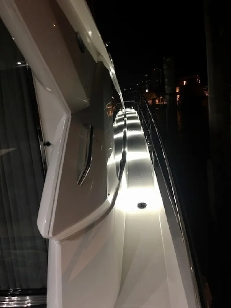 Slide: The Image of Sunseeker Manhattan 55 2015 - 4