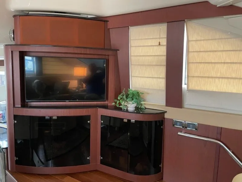 Slide: The Image of Meridian 541 Sedan 2012 - 10
