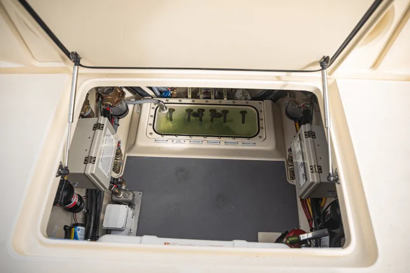 Slide: The Image of Scout 425 LXF 2024 - 44