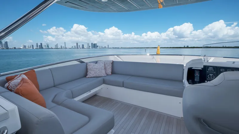Slide: The Image of Sunseeker 86 Yacht 2018 - 13