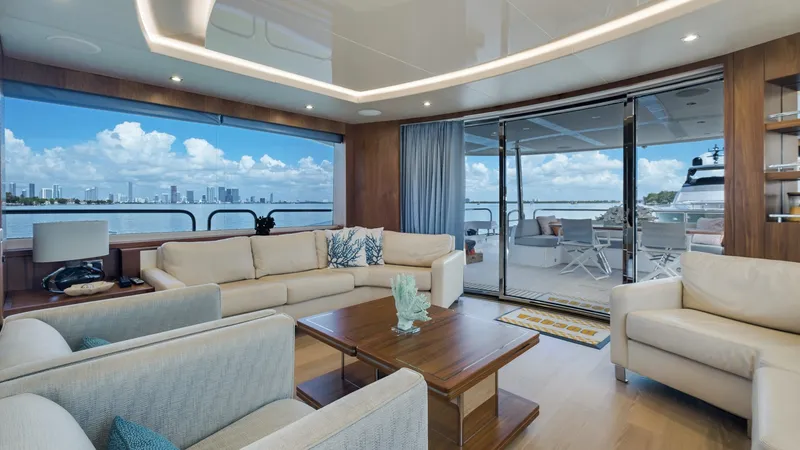 Slide: The Image of Sunseeker 86 Yacht 2018 - 18