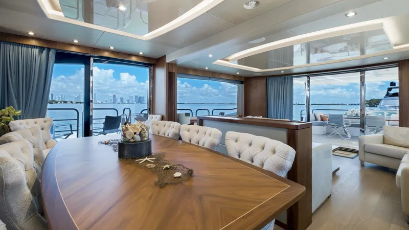 Slide: The Image of Sunseeker 86 Yacht 2018 - 21