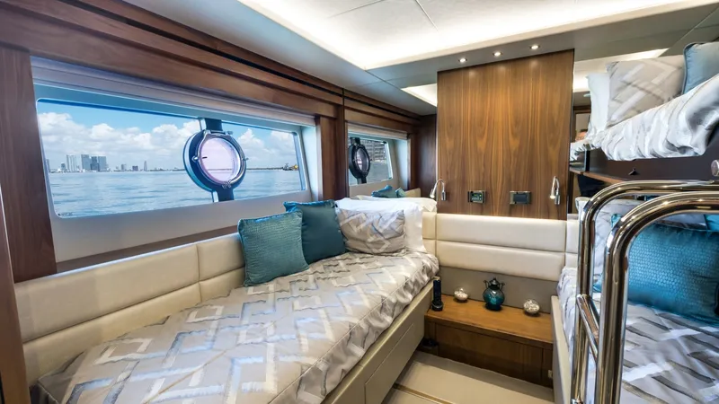 Slide: The Image of Sunseeker 86 Yacht 2018 - 40