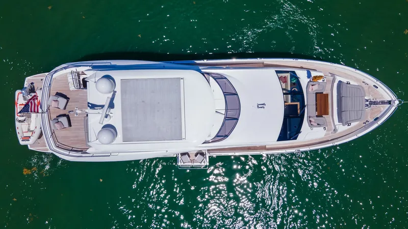 Slide: The Image of Sunseeker 86 Yacht 2018 - 6
