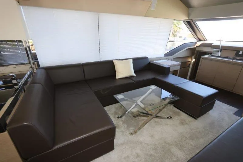 Slide: The Image of Prestige Motoryacht 2017 - 11