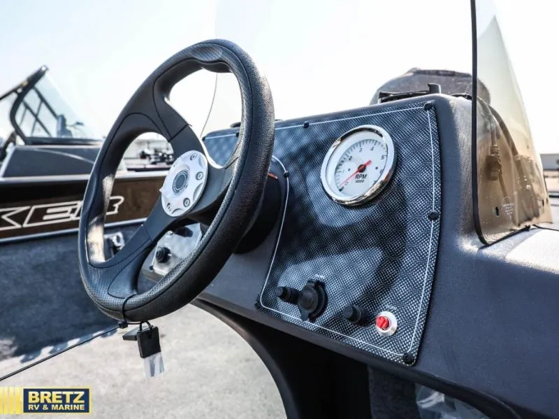Slide: The Image of Tracker Classic XL 2027 - 19