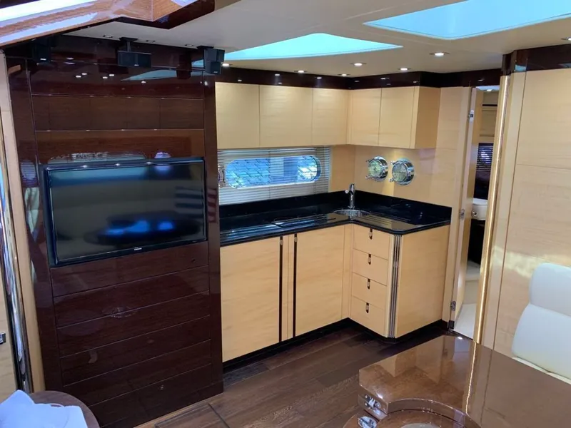 Slide: The Image of Sunseeker San Remo 2014 - 8