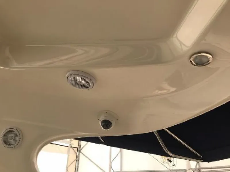 Slide: The Image of Sea Ray Sundancer 2005 - 16