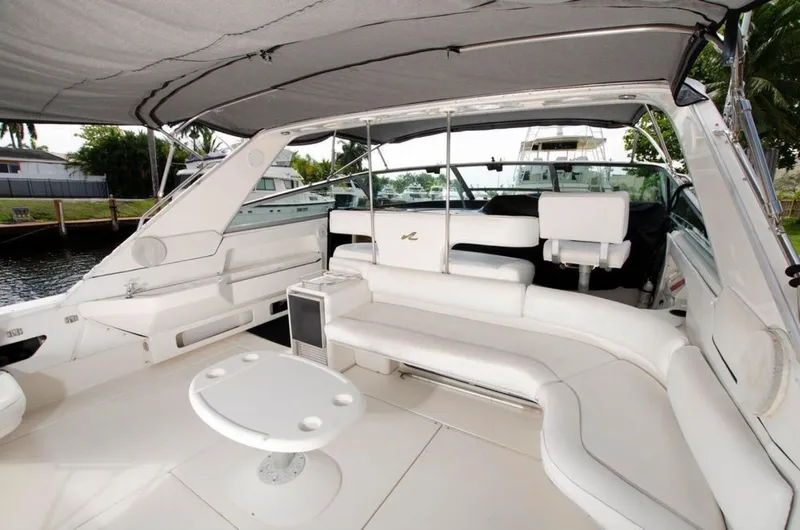 Slide: The Image of Sea Ray Sundancer 1993 - 9