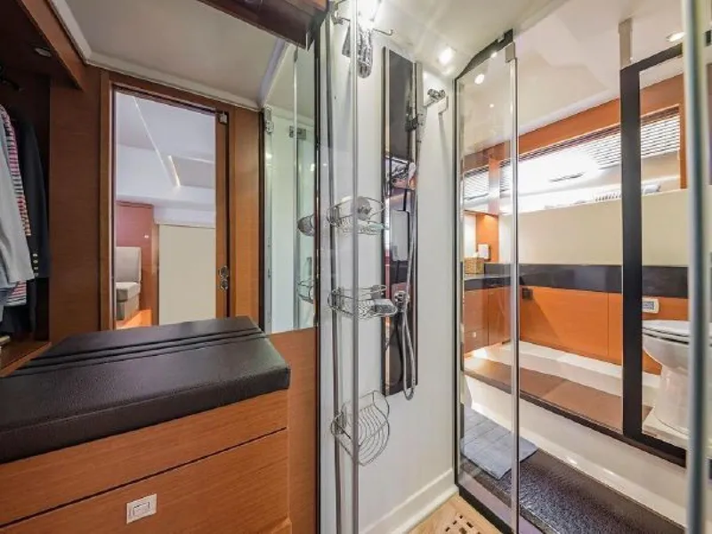 Slide: The Image of Prestige 550 2015 - 10