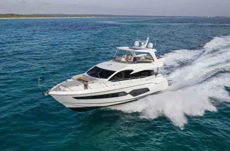 Slide: The Image of Sunseeker Manhattan 2019 - 2