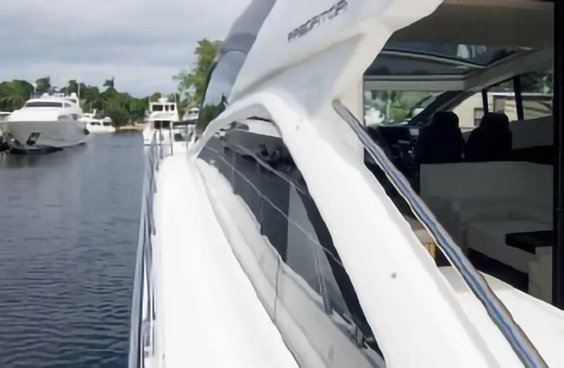 Slide: The Image of Sunseeker Predator 2018 - 73