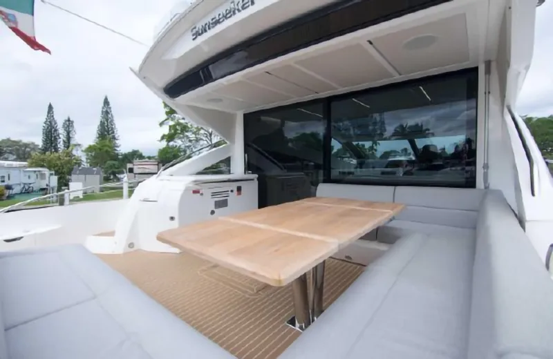 Slide: The Image of Sunseeker Predator 2018 - 8