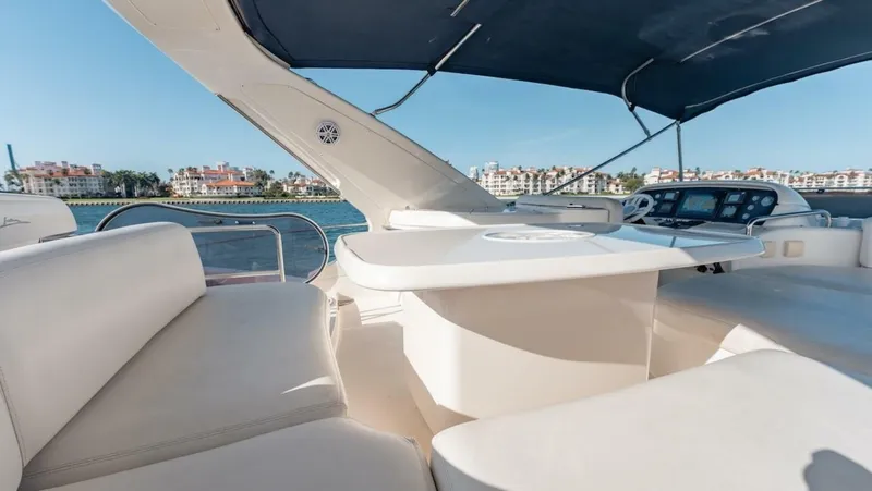 Slide: The Image of Azimut Evolution 2007 - 35