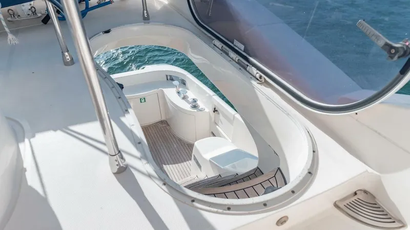 Slide: The Image of Azimut Evolution 2007 - 43