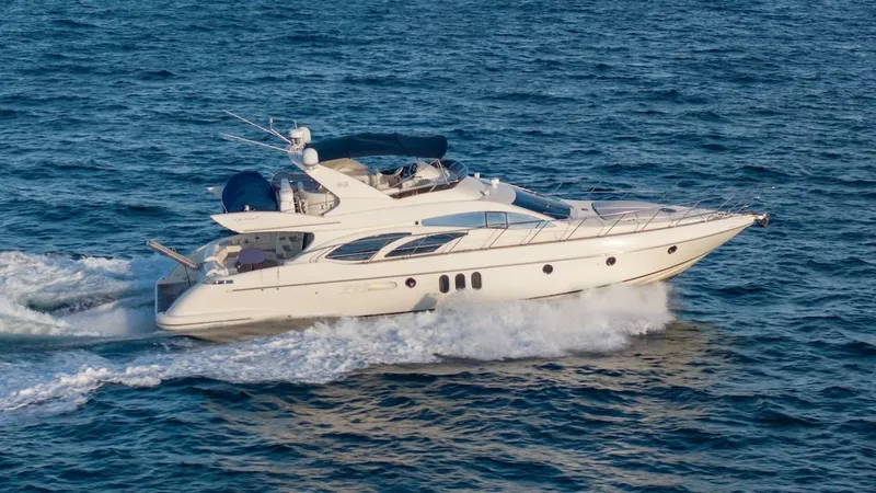 Slide: The Image of Azimut Evolution 2007 - 7