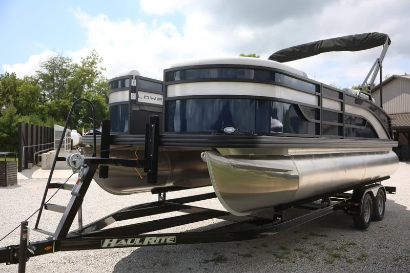 Slide: The Image of Lowe SF212 2026 - 4