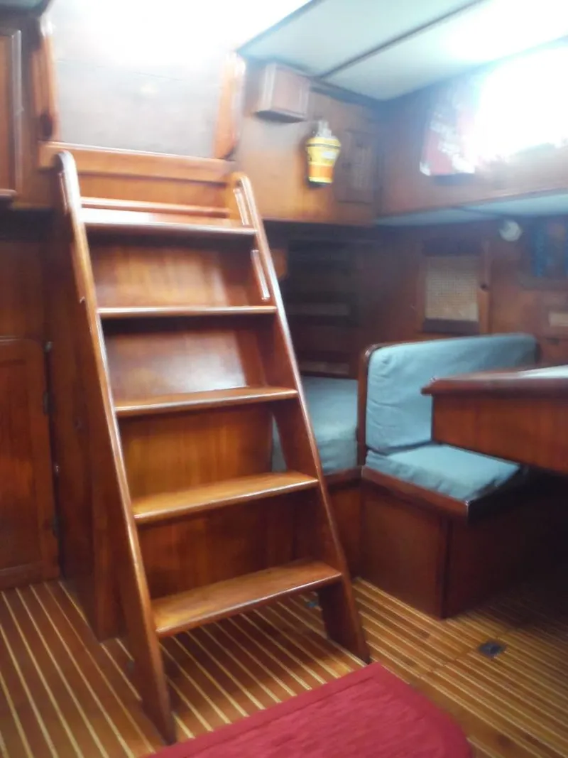 Slide: The Image of Corbin 39 Aft Cockpit Cutter 1980 - 10