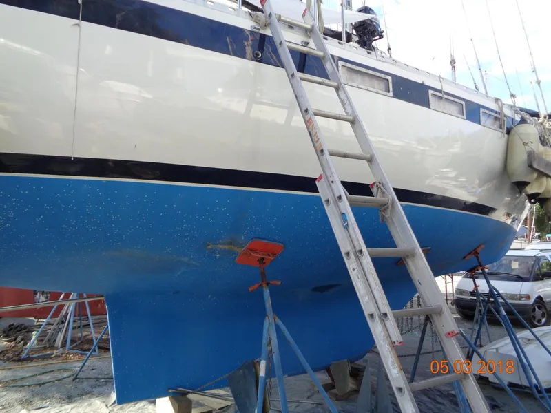 Slide: The Image of Corbin 39 Aft Cockpit Cutter 1980 - 143