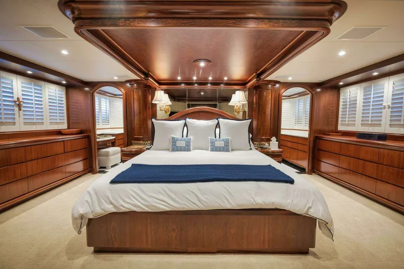 Slide: The Image of Sovereign Raised Pilothouse 2002 - 33