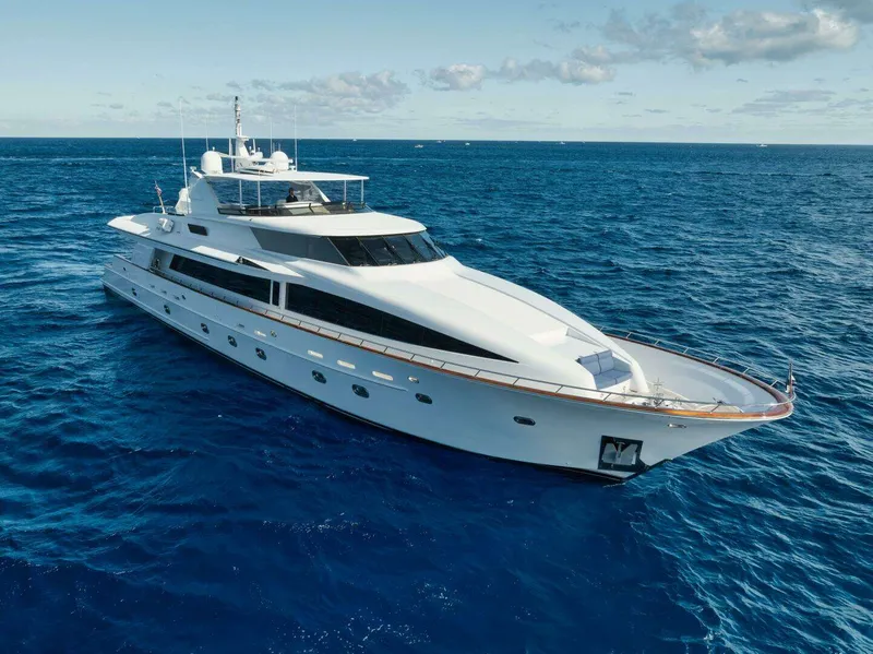 The Image of Sovereign Raised Pilothouse 2002 - 0