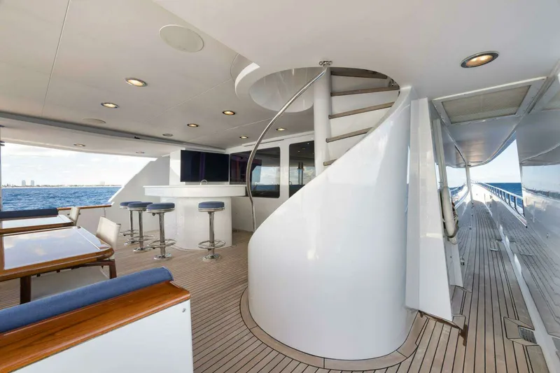 Slide: The Image of Sovereign Raised Pilothouse 2002 - 15