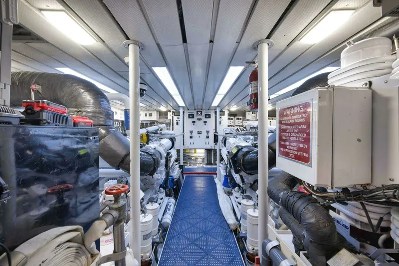 Slide: The Image of Sovereign Raised Pilothouse 2002 - 55