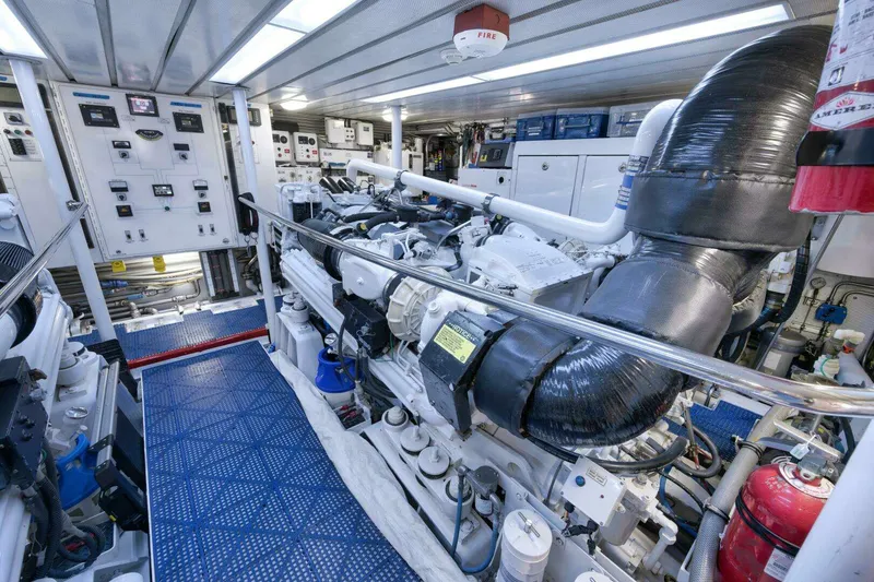 Slide: The Image of Sovereign Raised Pilothouse 2002 - 57