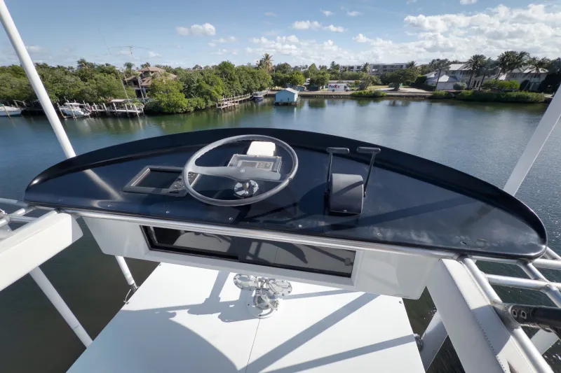 Slide: The Image of Merritt Yachts 65 1993 - 37