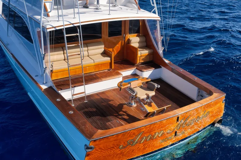 Slide: The Image of Merritt Yachts 65 1993 - 27