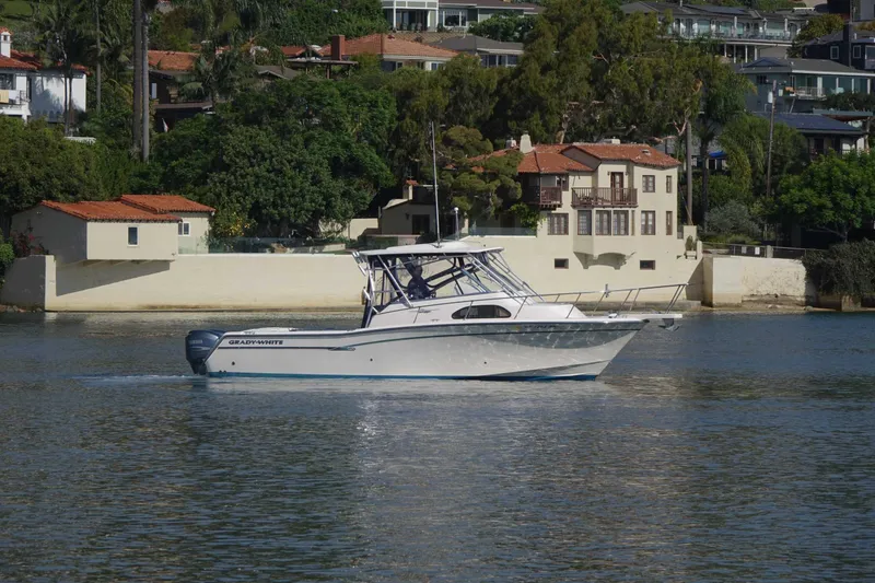 Slide: The Image of Grady-White Marlin 300 2007 - 8