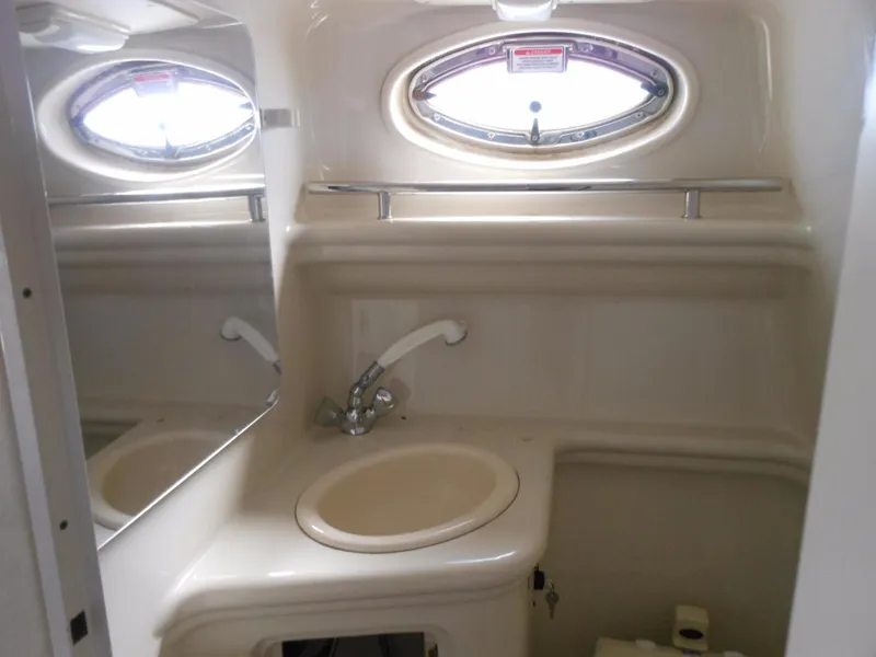 Slide: The Image of Sea Ray 270 Amberjack 2006 - 14