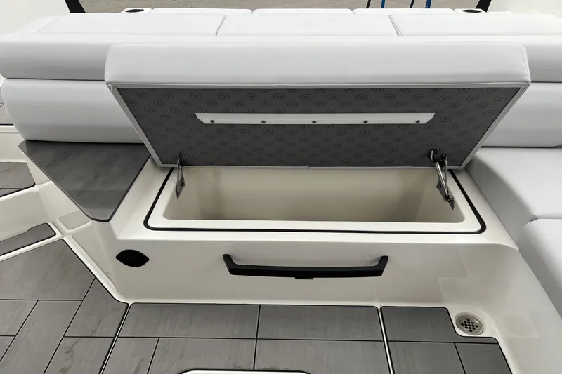 Slide: The Image of Aviara AV36 2023 - 23