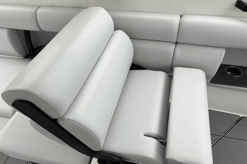 Slide: The Image of Aviara AV36 2023 - 27