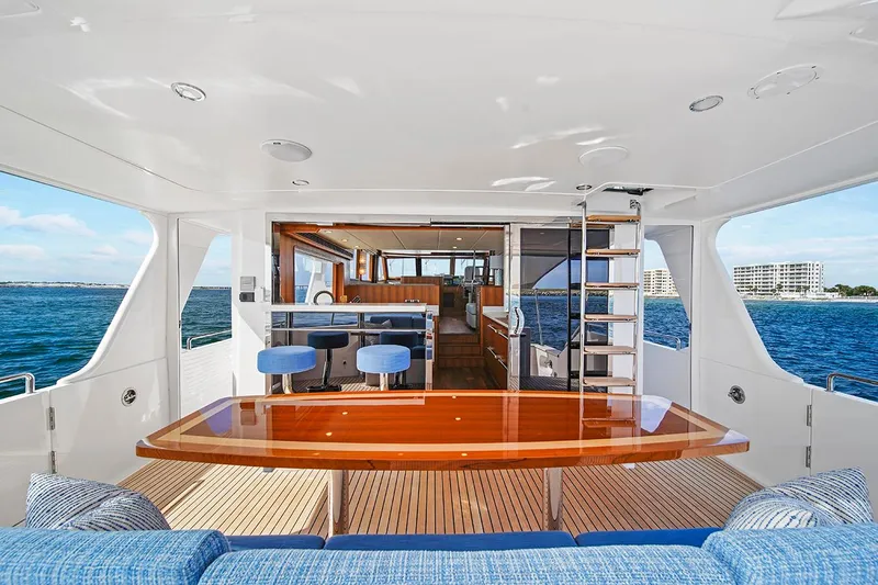 Slide: The Image of Outer Reef 670 Azure Sport Yacht 2023 - 12