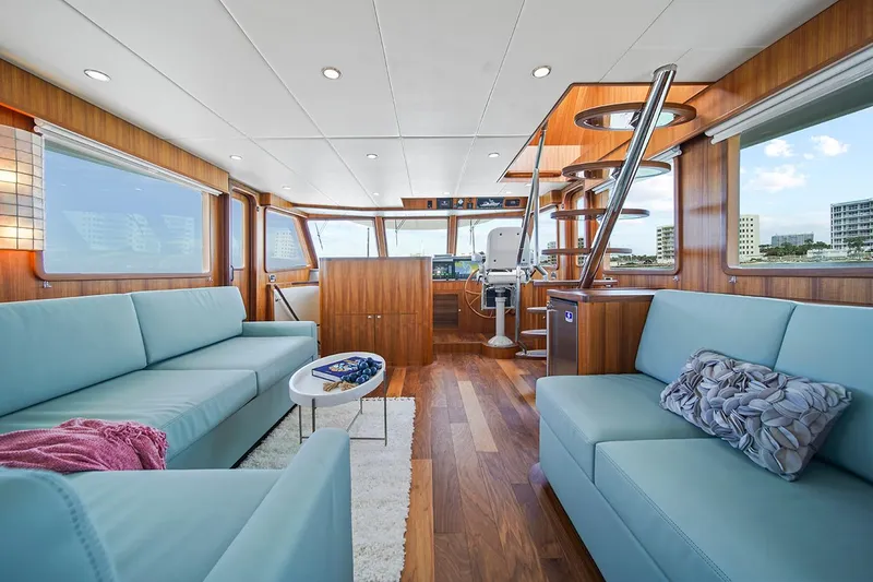 Slide: The Image of Outer Reef 670 Azure Sport Yacht 2023 - 19