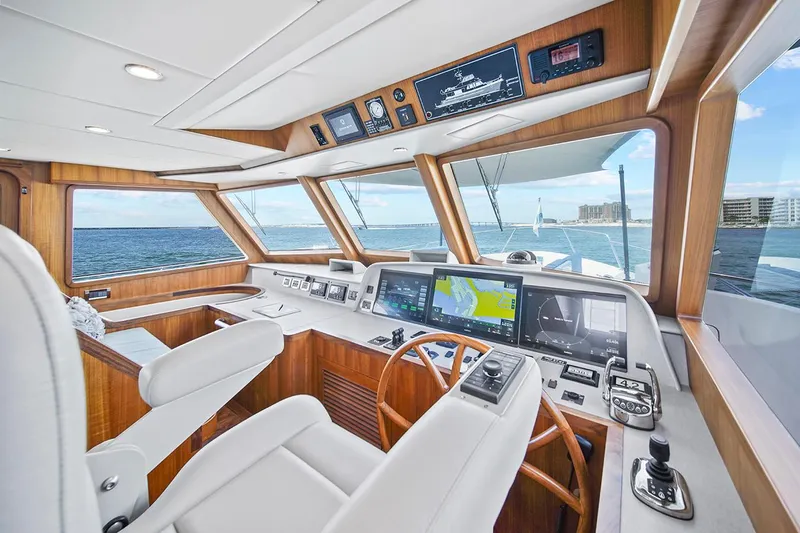 Slide: The Image of Outer Reef 670 Azure Sport Yacht 2023 - 26